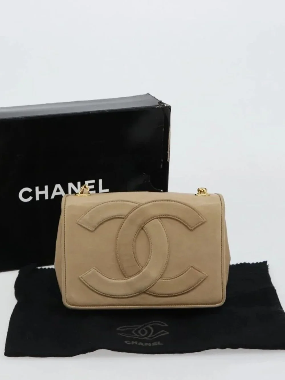 CHANEL Matelasse Chain Shoulder Bag Lamb Skin Beige Gold CC Auth ka4478V